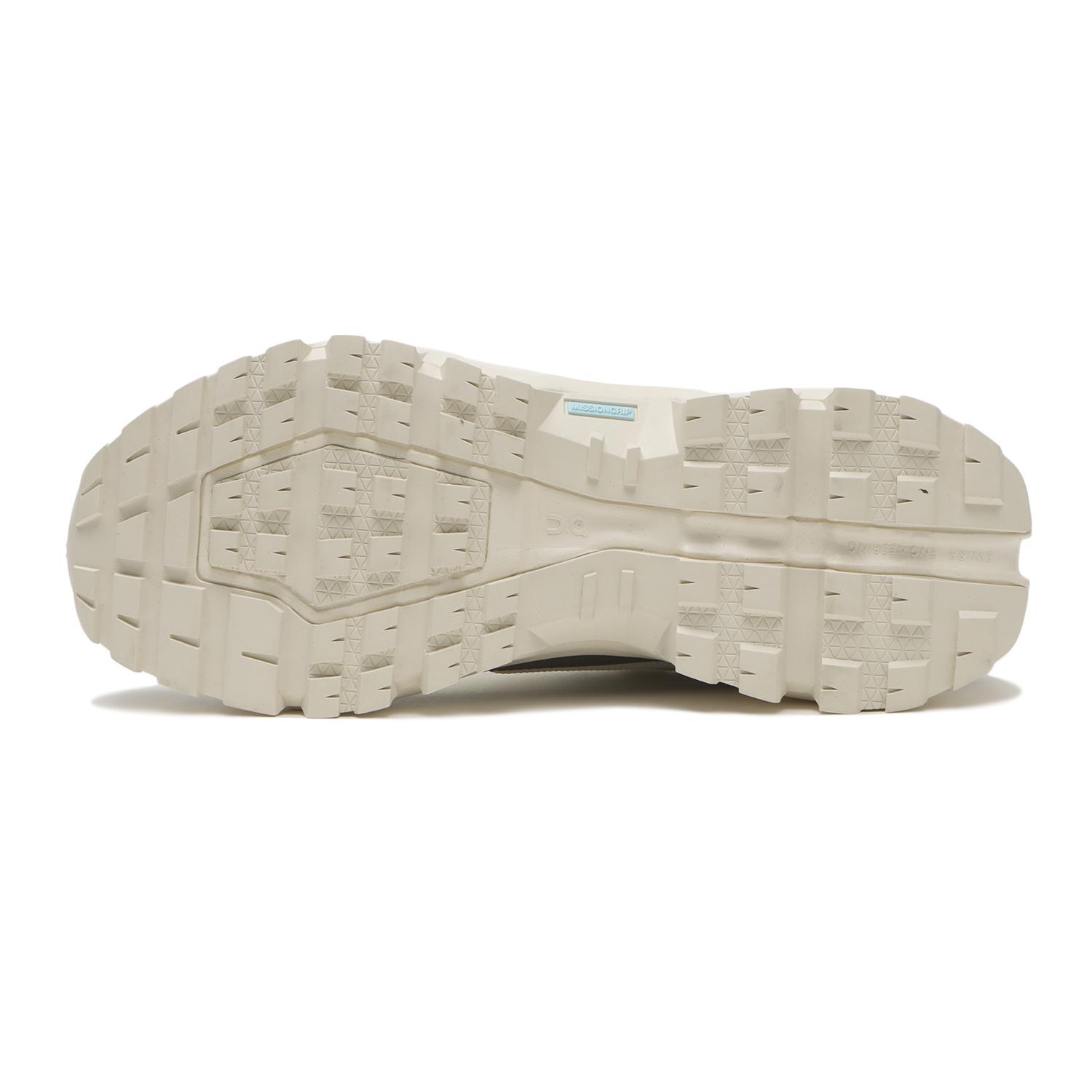  On Cloudrock Low Waterproof画像6