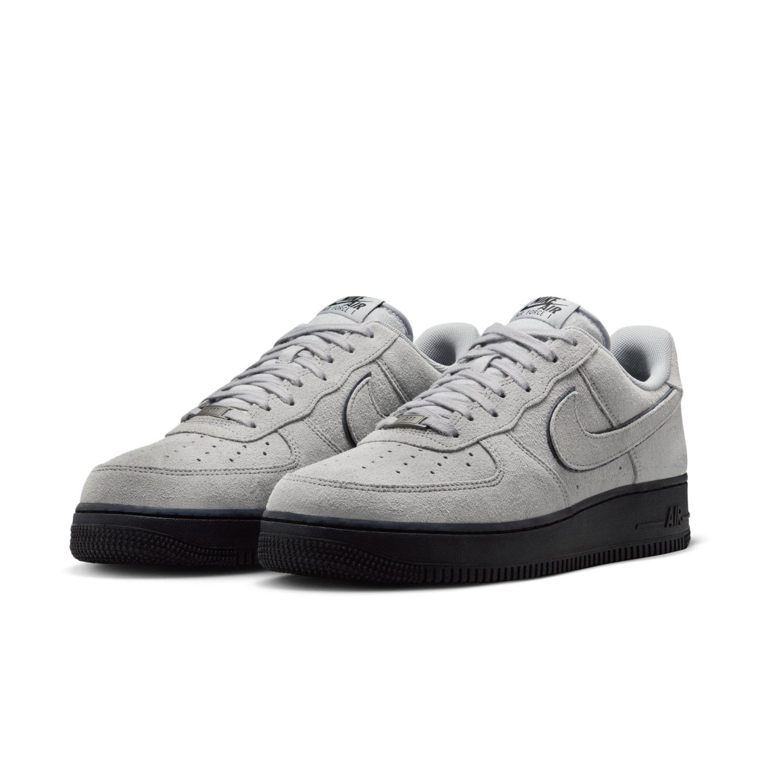  NIKE AIR FORCE 1 '07 LV8画像2