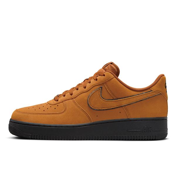 NIKE エア フォース 1 '07 LV8 オレンジ 25cm