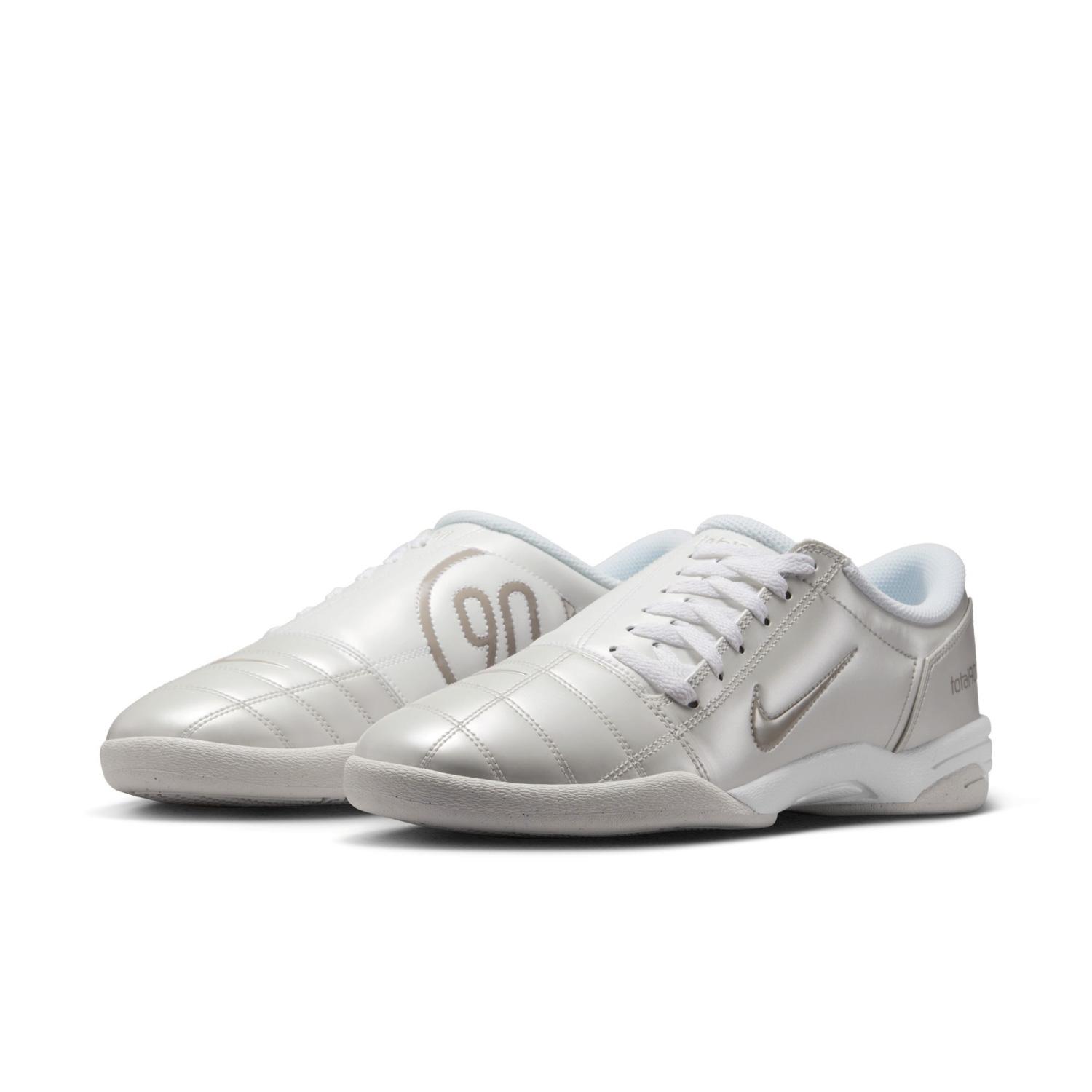  NIKE TOTAL 90画像2