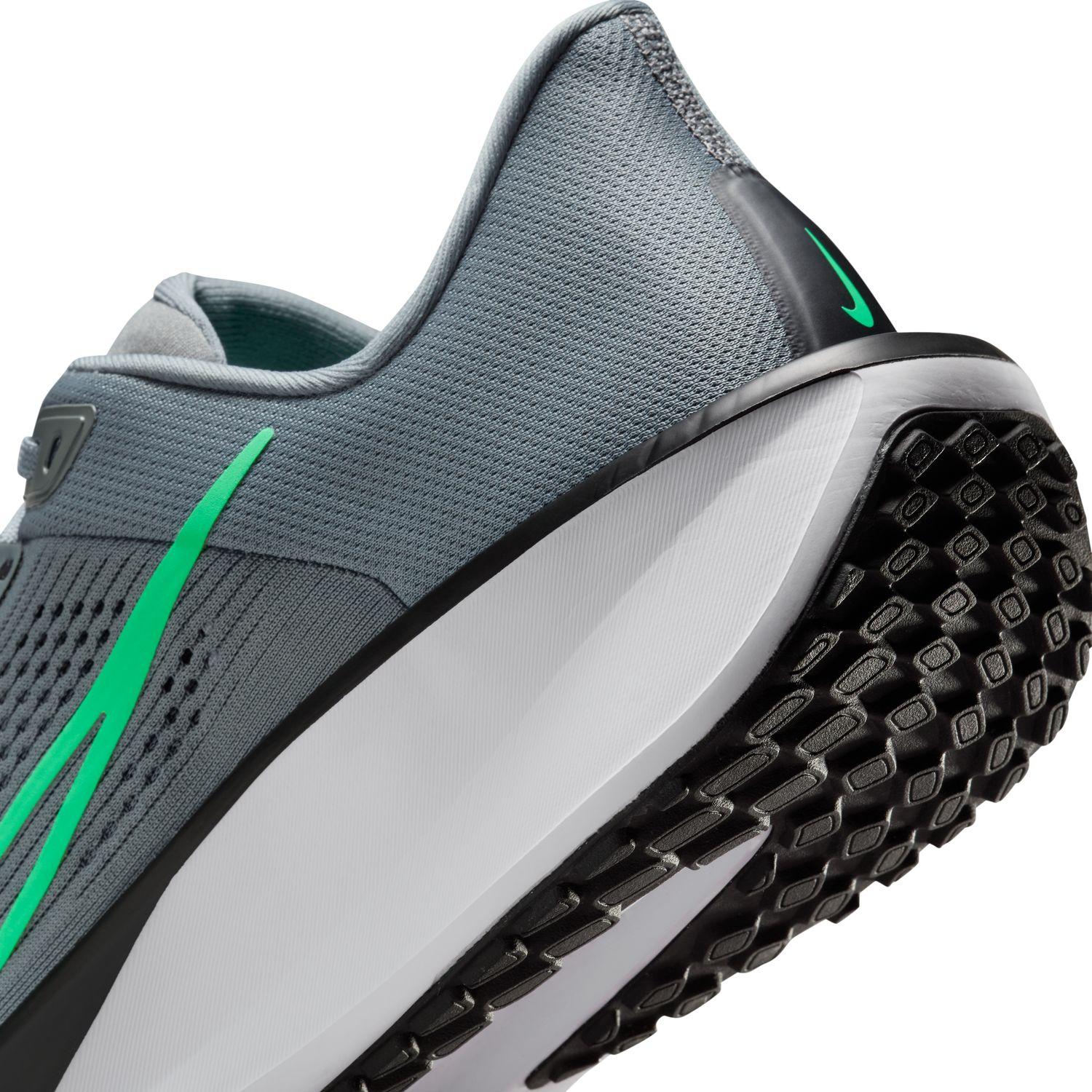 【NIKE】ナイキ◇QUEST 6 ロード ランニングシューズ 楽天市場】NIKE QUEST 6ナイキ メンズランニングシューズ 24-12