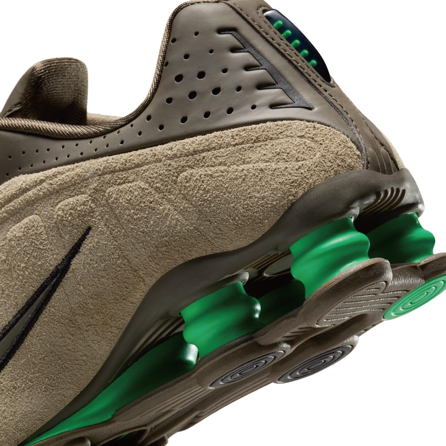 NIKE W SHOX R4画像7