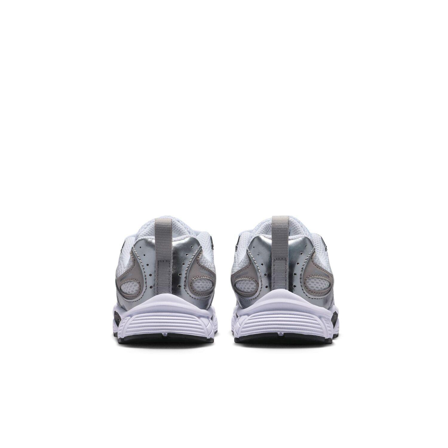 キッズ 【NIKE】 ナイキ 17-22V5 RNR (PS) V5 RNR E PS KHQ6412 100WHT