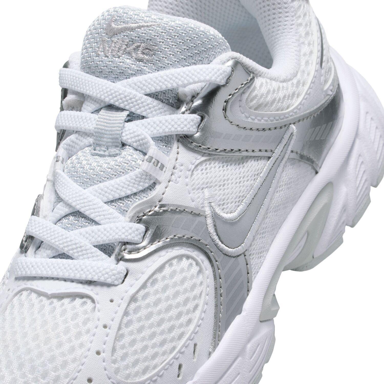 NIKE V5 RNR　27.5センチ　【防水スプレー済】 箱あり キッズ 【NIKE】 ナイキ 17-22V5 RNR (PS) V5 RNR PS KHQ6412