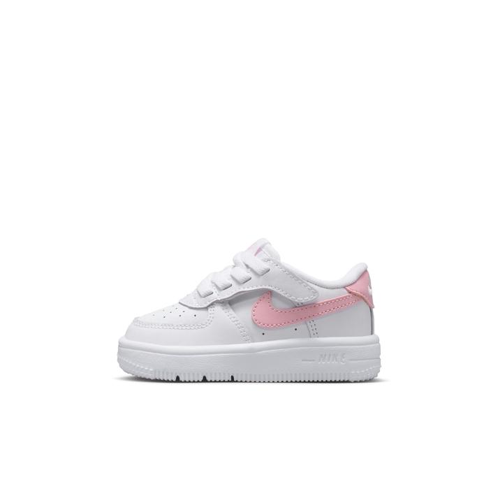 NIKE �t�H�[�X 1 LOW �C�[�W�[�I�� TD 115WHT/MDSFPK