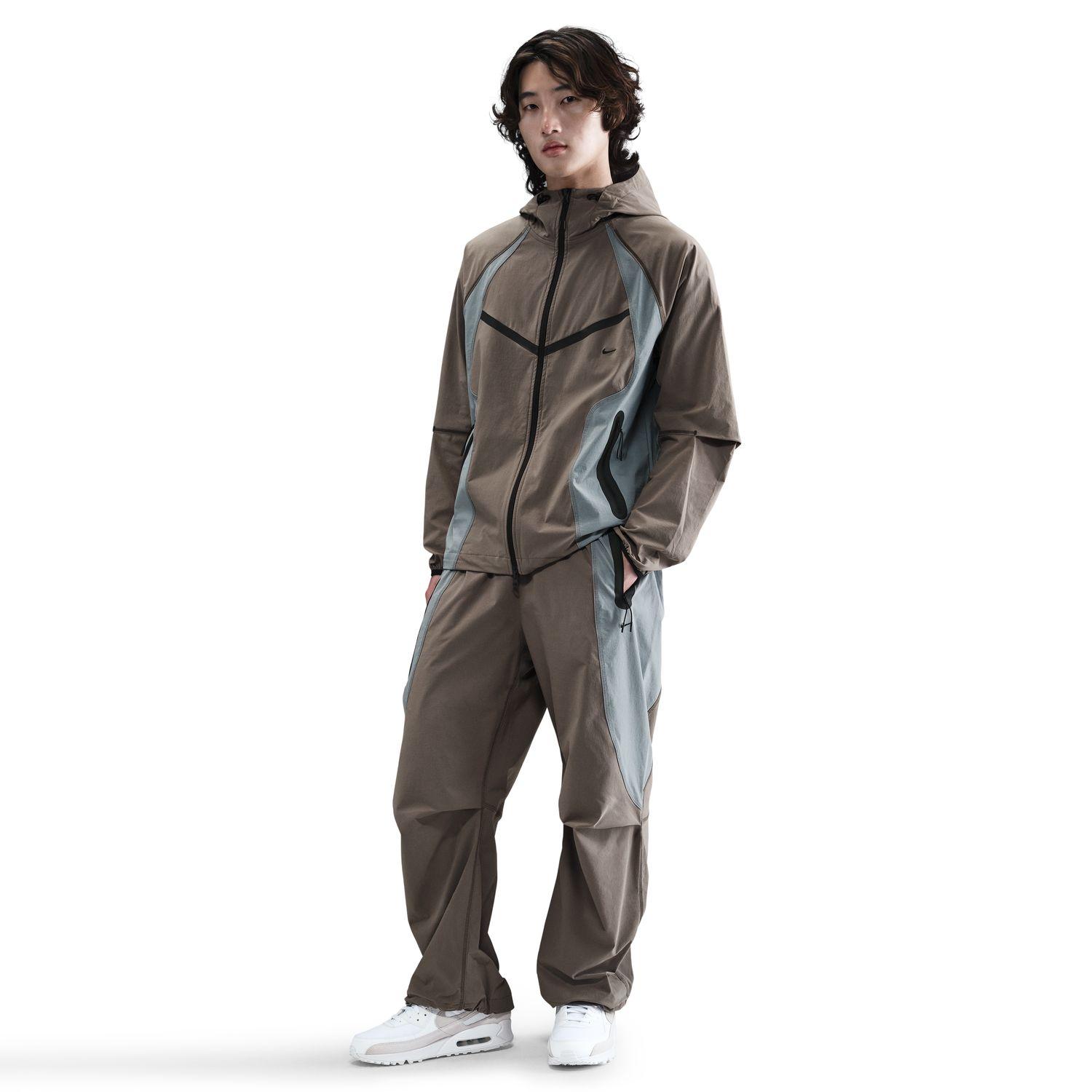 【関税込み】Juun.J ブラック グラフィック フーディ JUUN.J(ジュン・ジー) パーカー・フーディ(メンズ) - 海外通販の