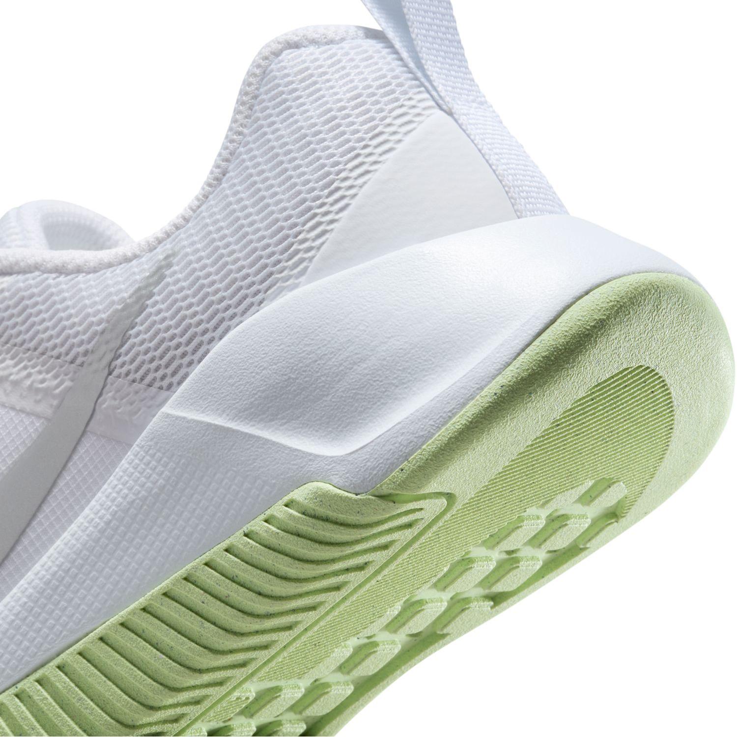 NIKE 【オンライン限定価格】 W MC Trainer 3｜OSHMAN'S ONLINE 公式通販