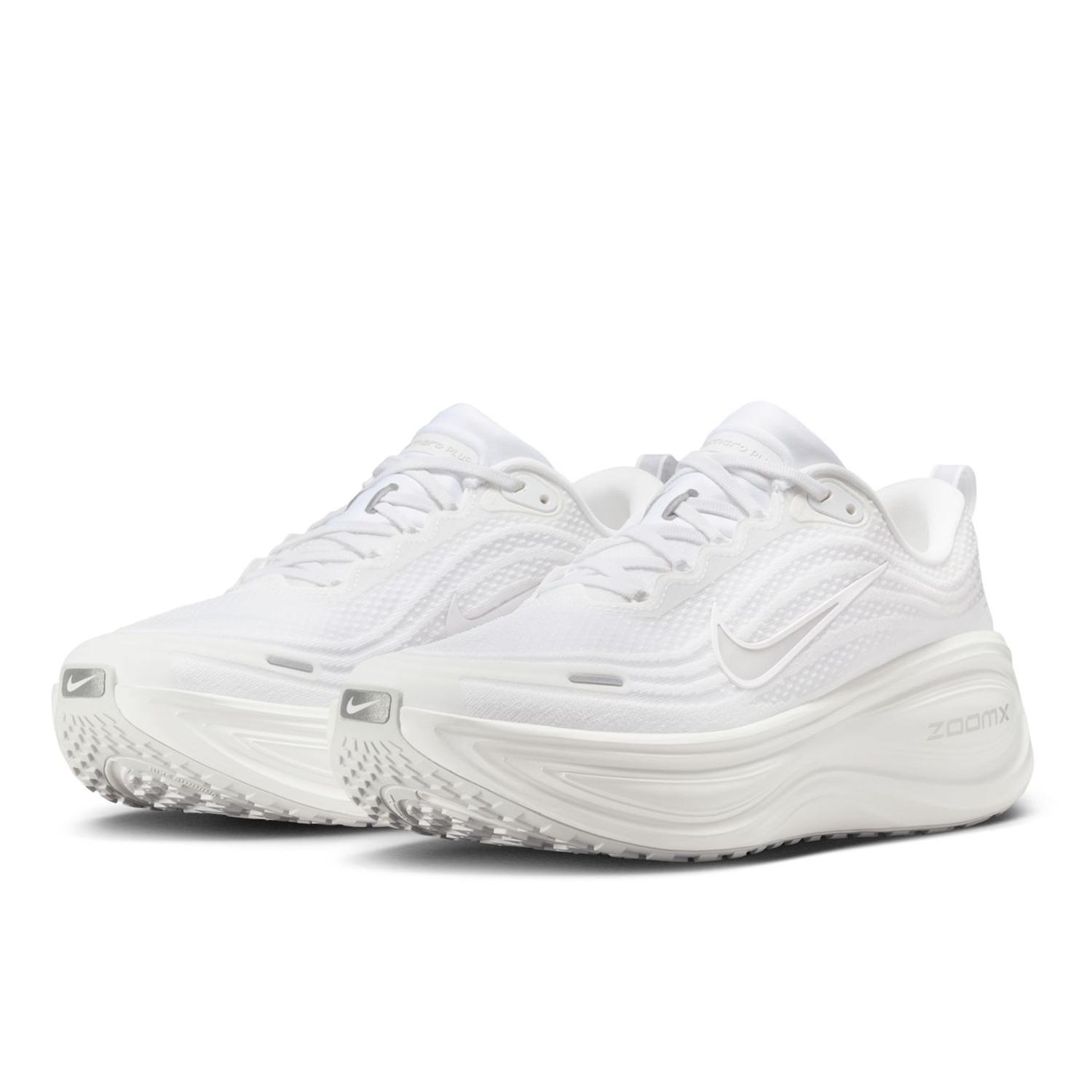 a*a様 Nike VOMERO Plus US9 27cm Nike Vomero Plus US9 27cm 限定カラー 楽天市場】nike vomero（靴）の通販