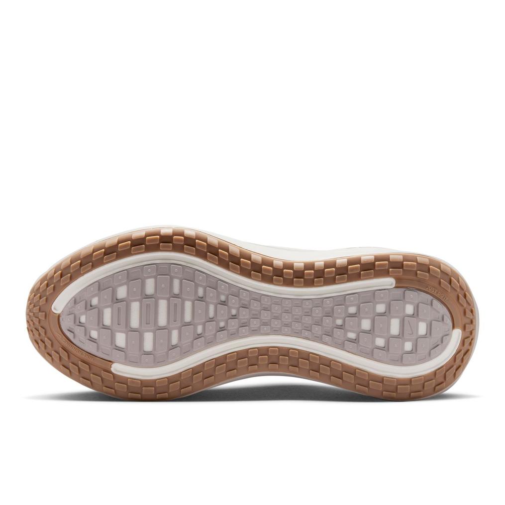  NIKE NIKE Vomero Plus画像2