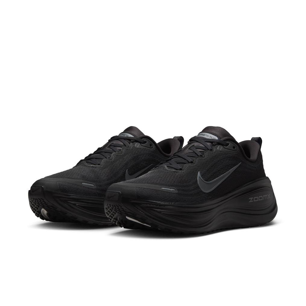  NIKE NIKE Vomero Plus画像2