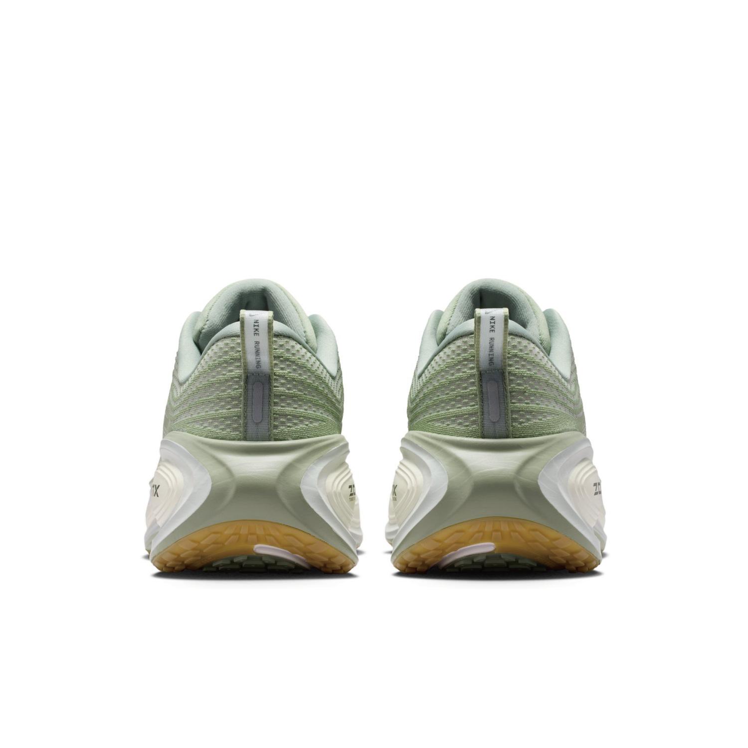  NIKE ZOOM VOMERO PLUS画像4