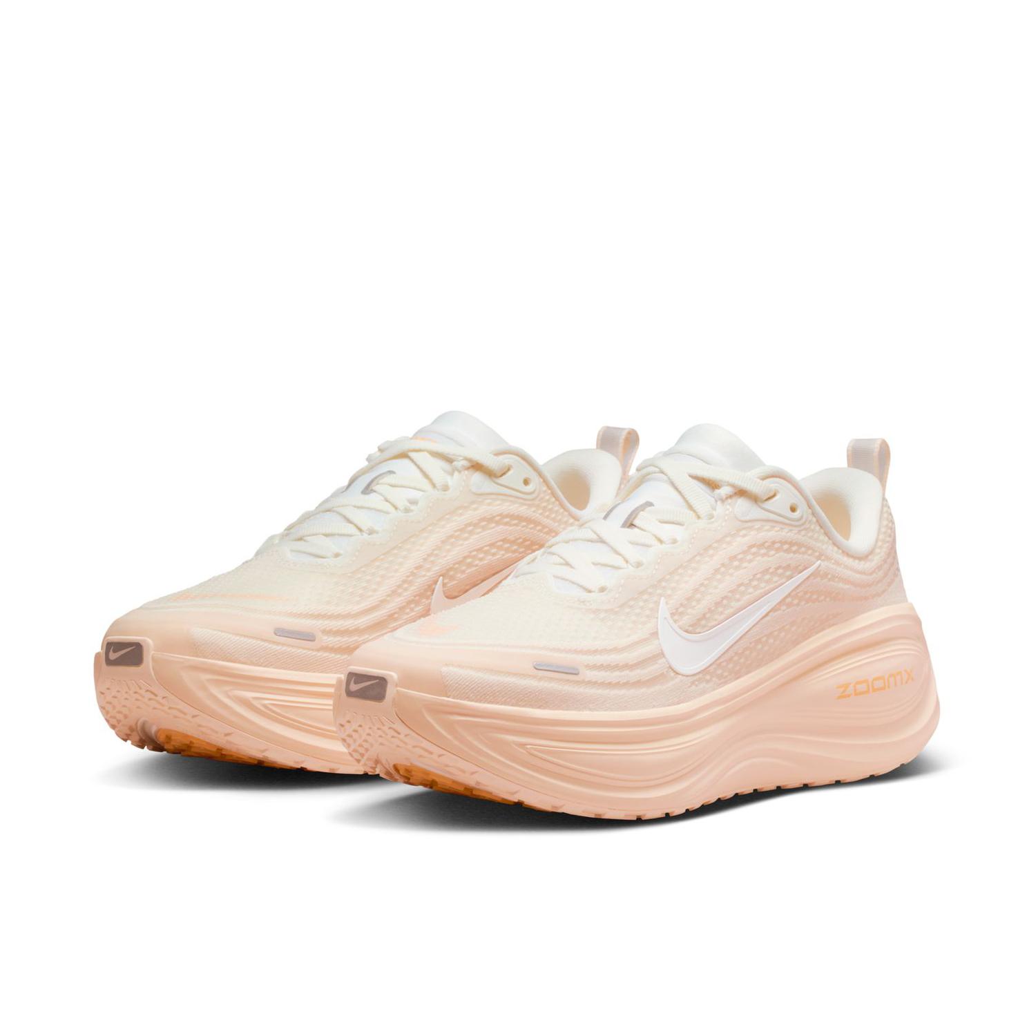 NIKE NIKE W Vomero Plus｜OSHMAN'S ONLINE 公式通販