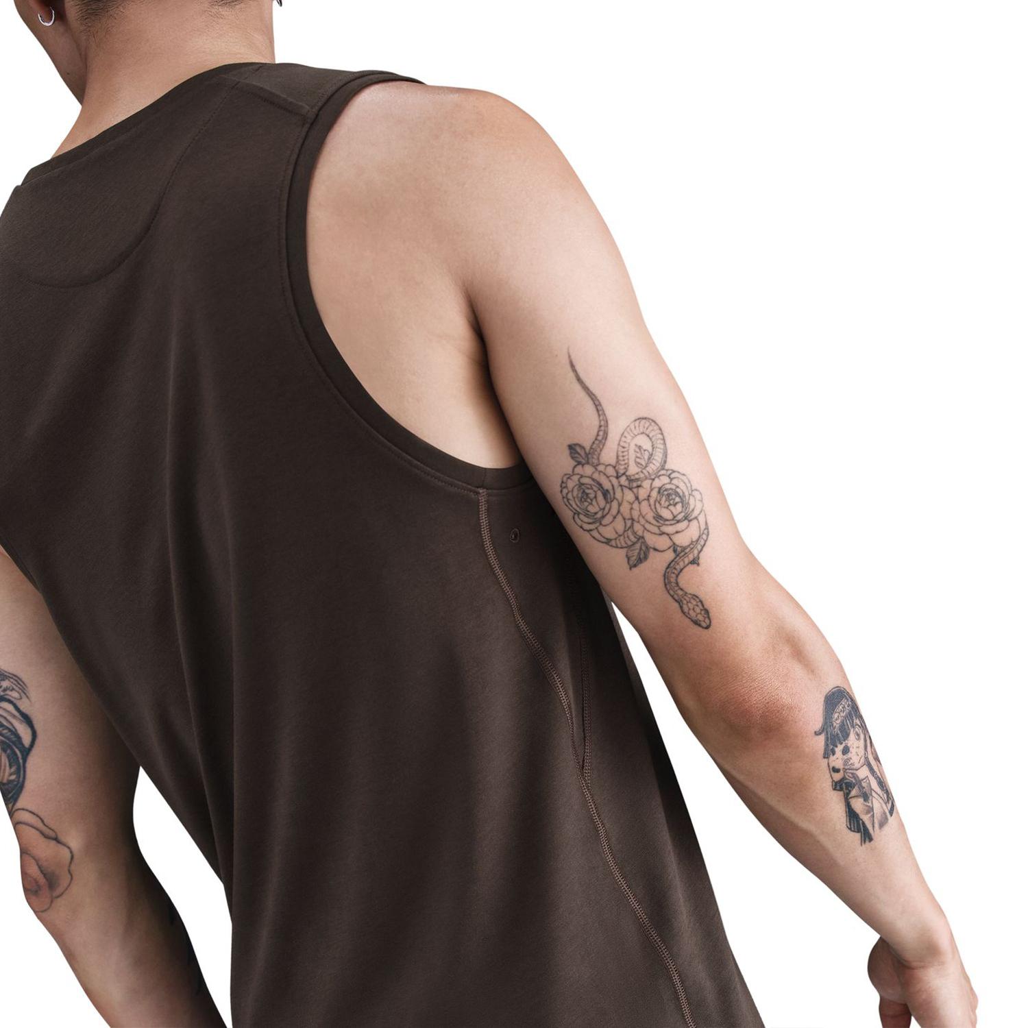 NIKE NIKE Primary Dri-FIT Versatile Tank Top｜OSHMAN'S ONLINE 公式通販