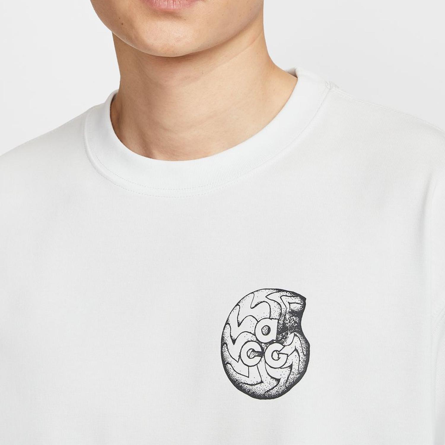 NIKE NIKE ACG Tee｜OSHMAN'S ONLINE 公式通販