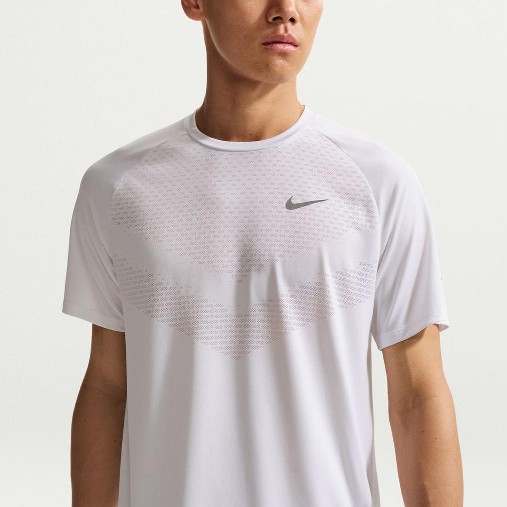  NIKE NIKE Stride Dri-FIT ADV S/S Run Top画像1