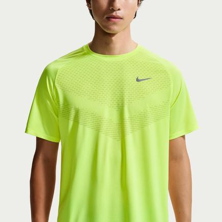 NIKE ストライド Dri-FIT S/S ラントップ