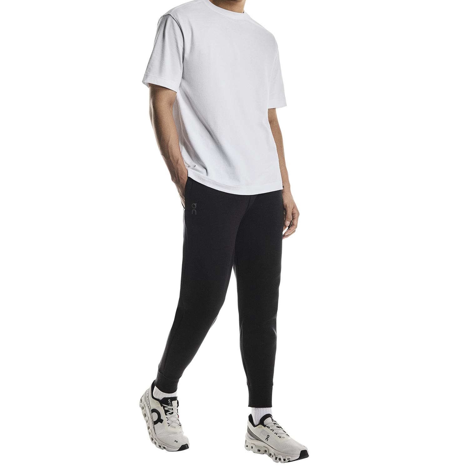 On On Focus Tech Sweatpants｜OSHMAN'S ONLINE 公式通販