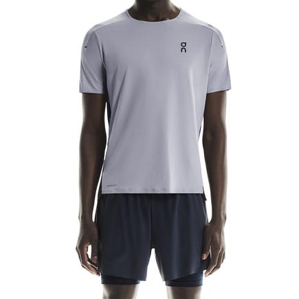 On パフォーマンス T