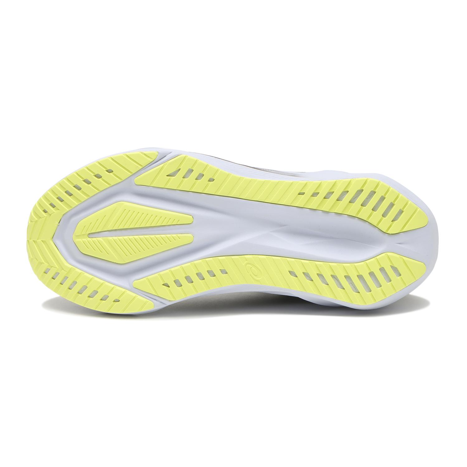 即購入可27㎝新品残少　NOVABLAST　ノヴァブラスト5ATC　ノバブラスト アシックス ノヴァブラスト 5 1011B974 (ランニングシューズ) 価格比較