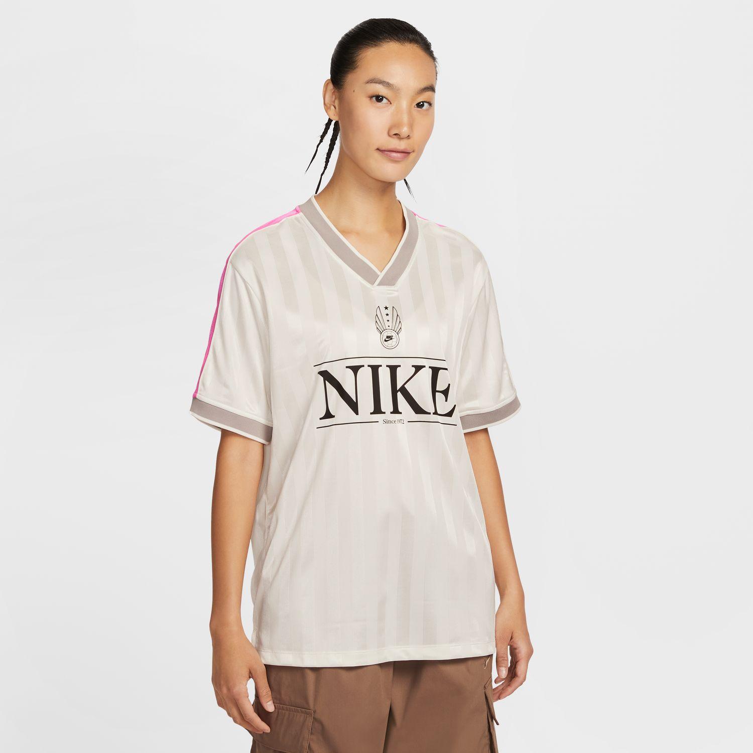 NIKE - 新品 NIKE ベスト ナイキ トップス NIKE公式】 ベスト【ナイキ公式通販】