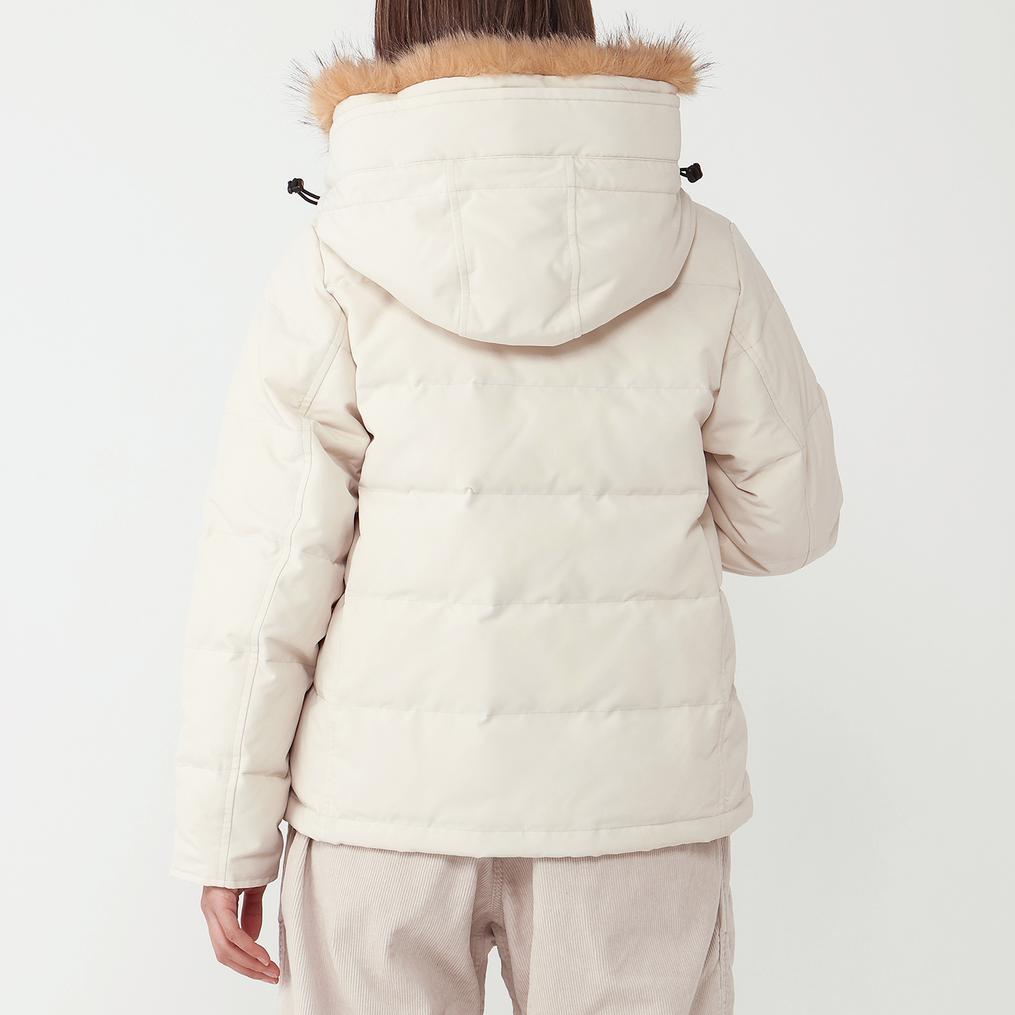 モデル：161cm / 着用サイズ：S DANTON DANTON W's Fake Far Hooded Down Jacket画像3