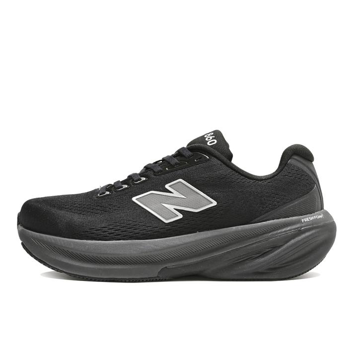New Balance �t���b�V���t�H�[�� �G�b�N�X 860 ALL BLACK(57G)