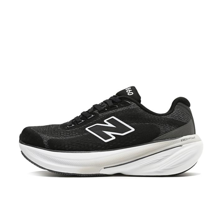New Balance �t���b�V���t�H�[�� �G�b�N�X 860 BLACK/WHT(4NE)