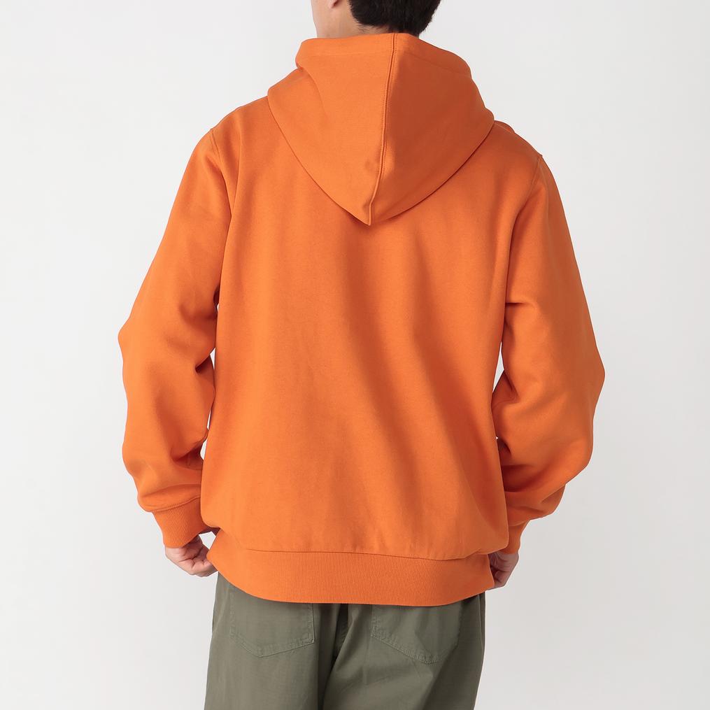 モデル：175cm / 着用サイズ：M Gramicci GRAMICCI One Point Hooded Sweat Shirt画像3