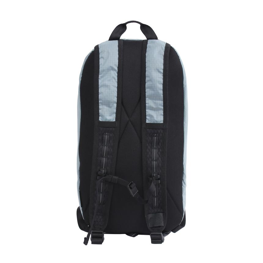 エーアールシー ARC UL Flat Backpack 6L｜OSHMAN