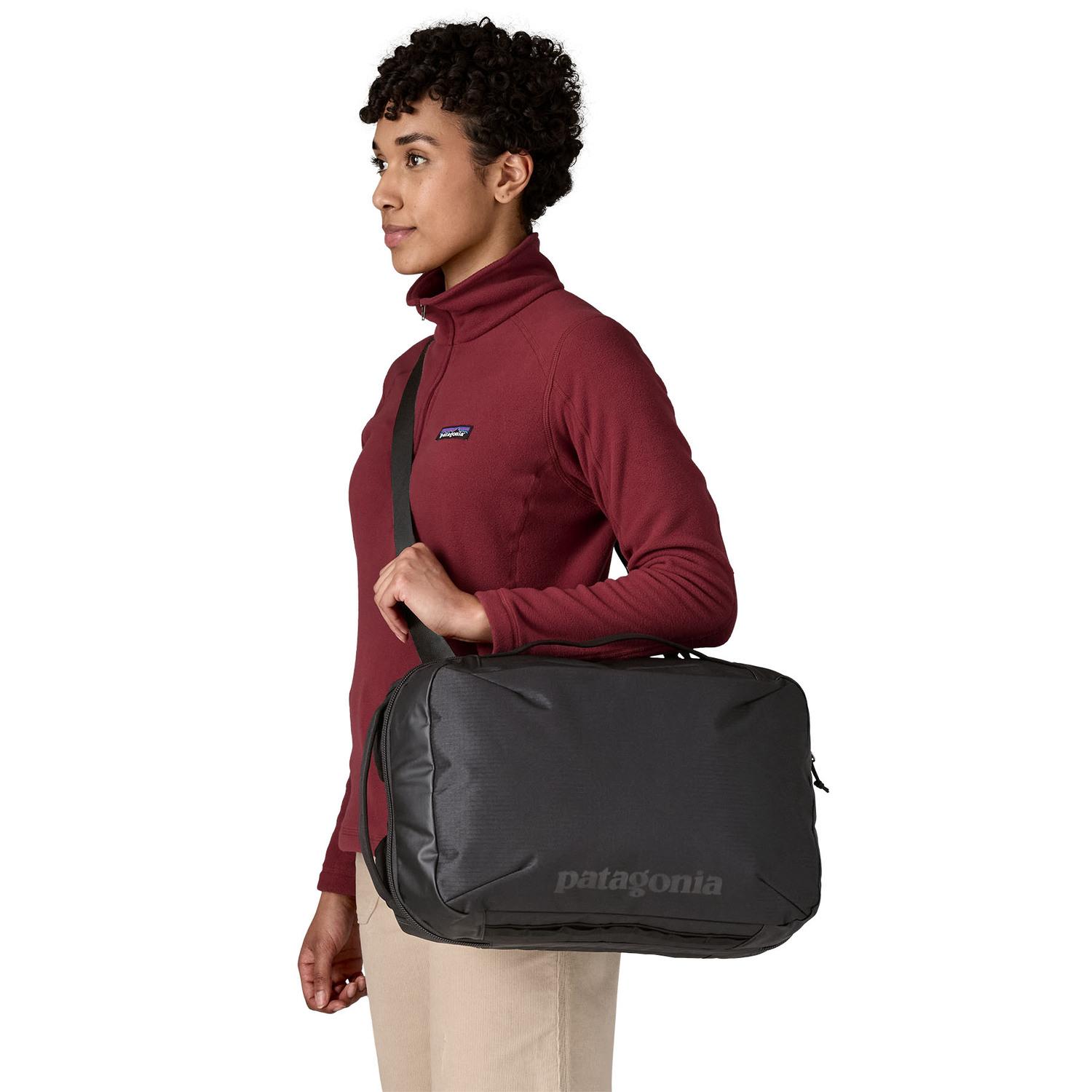 patagonia PATAGONIA Black Hole Micro MLC 22L｜OSHMAN'S ONLINE 公式通販