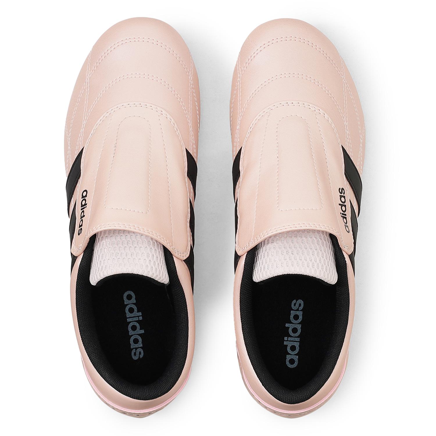 レディース 【ADIDAS】 アディダス TEKWEN テクウェン IH1549 FTWR