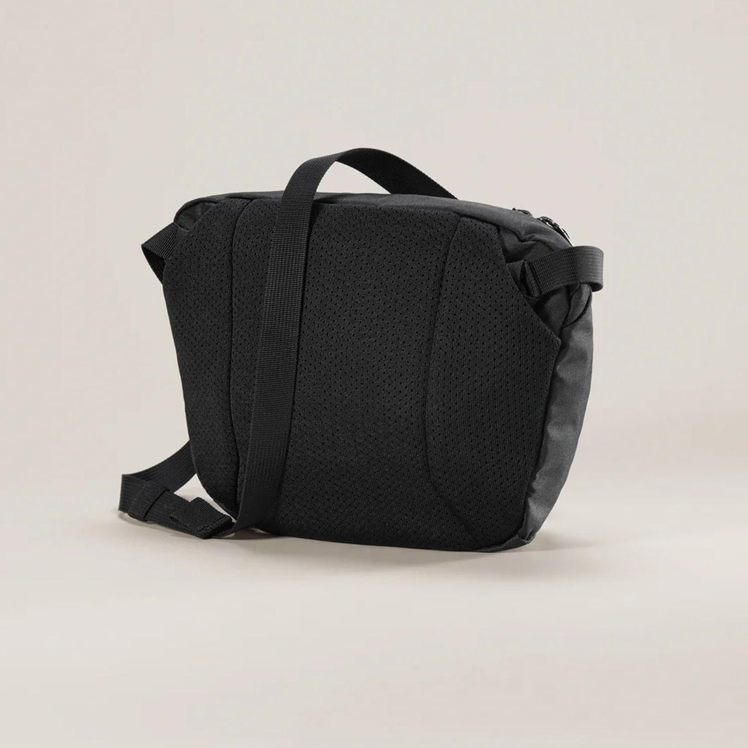 ARC'TERYX ARC'TERYX Mantis 2 Waist Pack｜OSHMAN'S ONLINE 公式通販