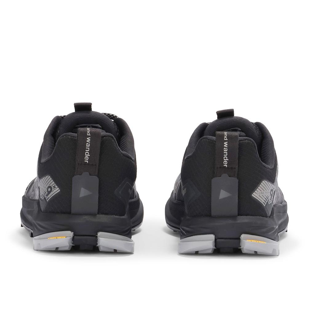  and wander and Wonder ALTRA Lone Peak 9+画像4