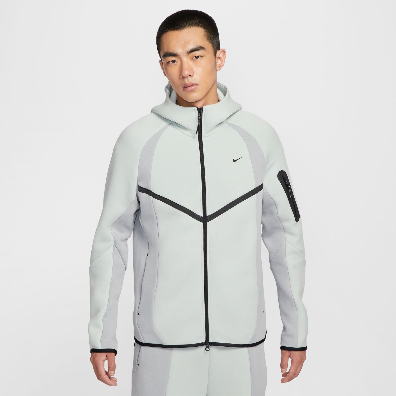 Nike ホワイト ジャケット Mサイズ テックフリース Nike ホワイト ジャケット Mサイズ テックフリース NIKE公式