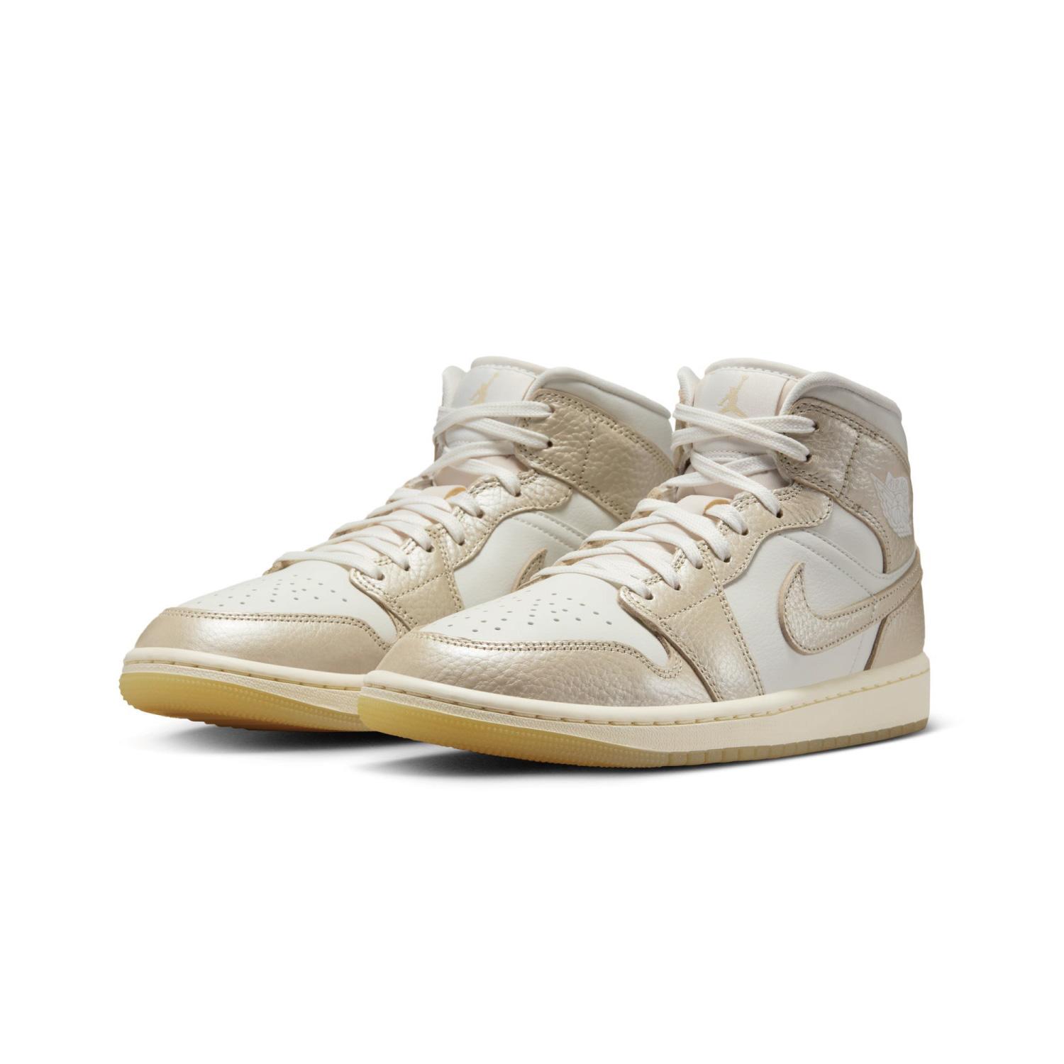  JORDAN BRAND W AIR JORDAN 1 MID SE画像2