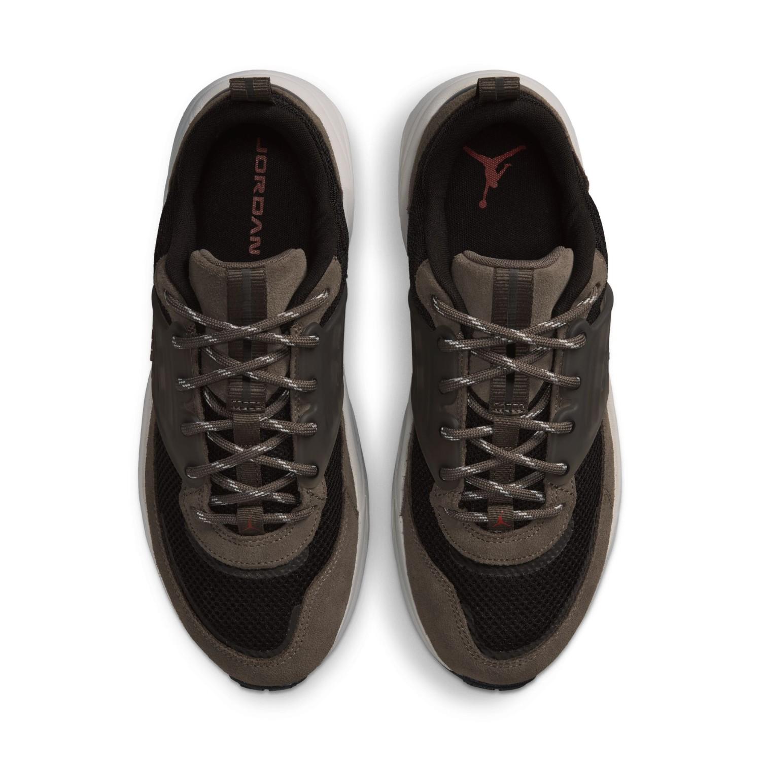  JORDAN BRAND JORDAN TRUNNER O/S画像3
