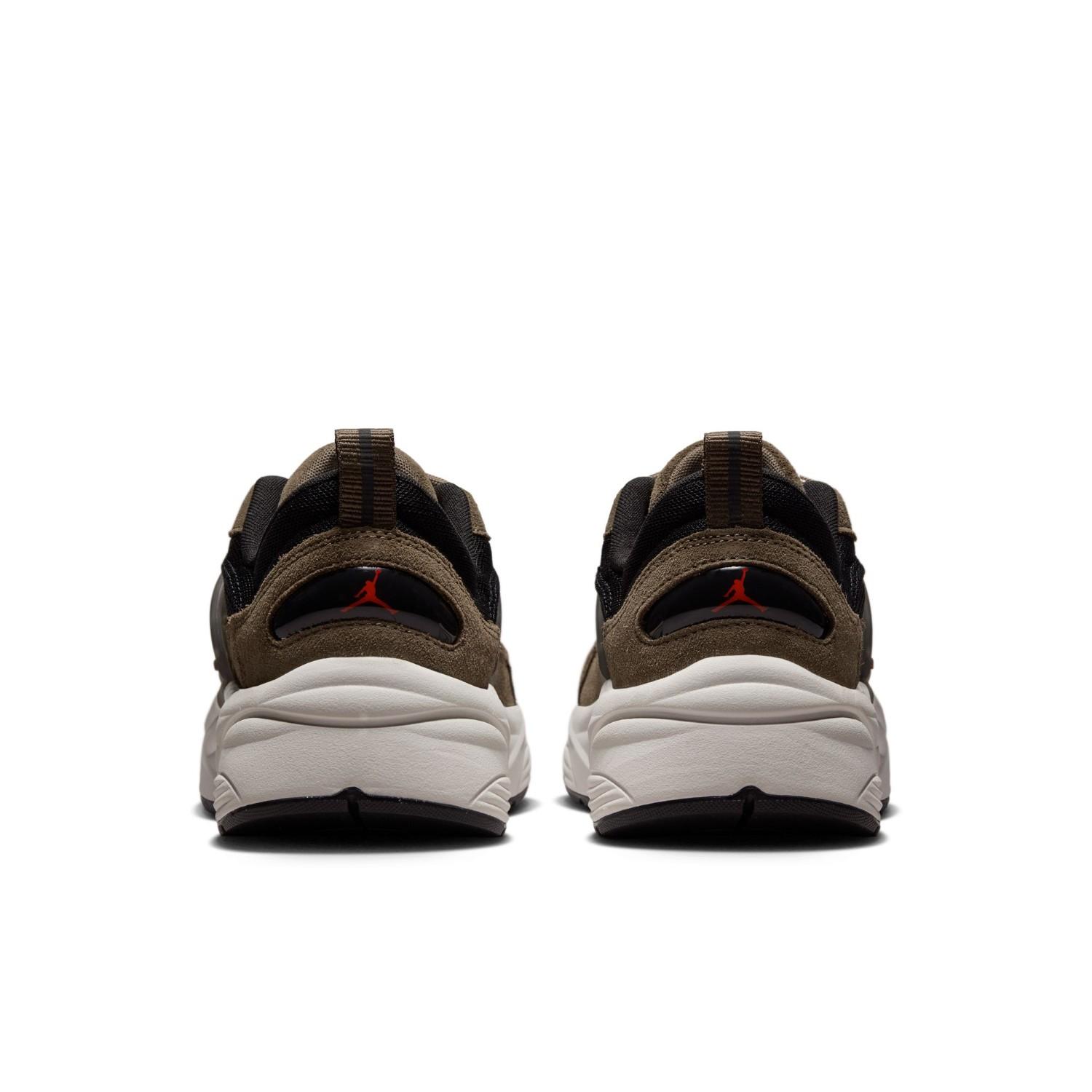  JORDAN BRAND JORDAN TRUNNER O/S画像4