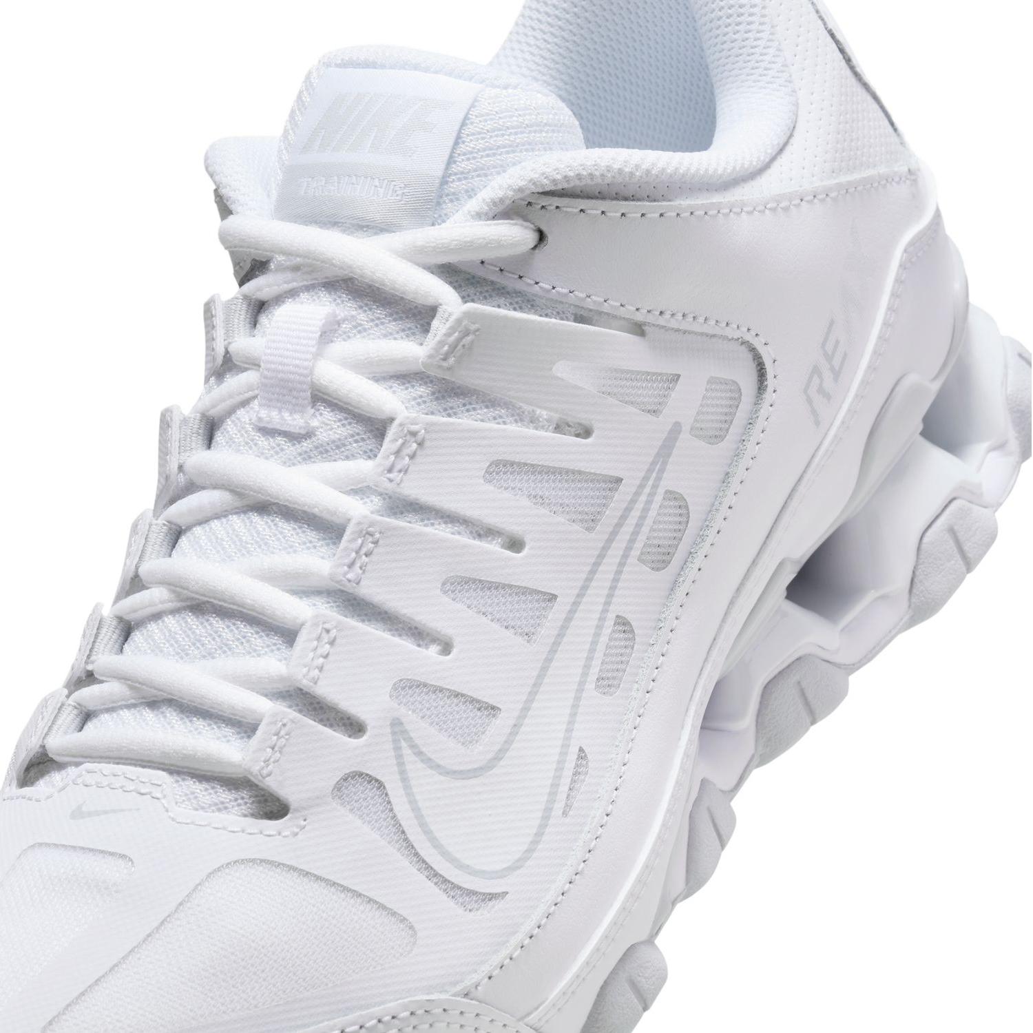 NIKE NIKE W Reax 8 TR Mesh｜OSHMAN'S ONLINE 公式通販