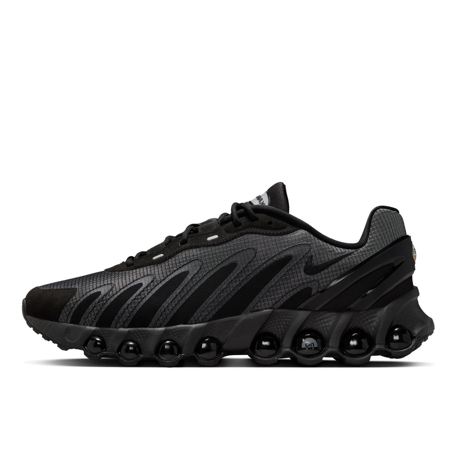  NIKE AIR MAX DN8 SE画像1
