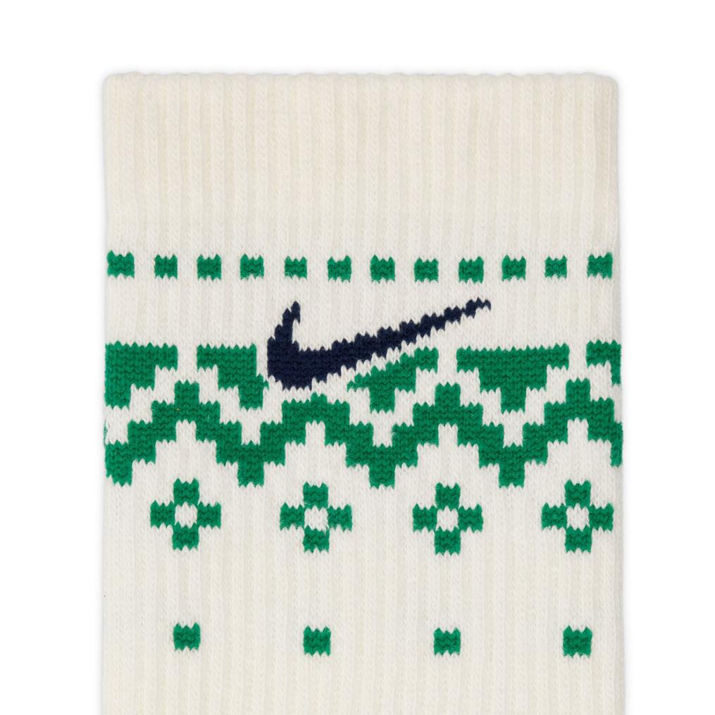  NIKE NIKE Everyday Plus Cushioned Winter Wonderland Crew Socks 3P画像4