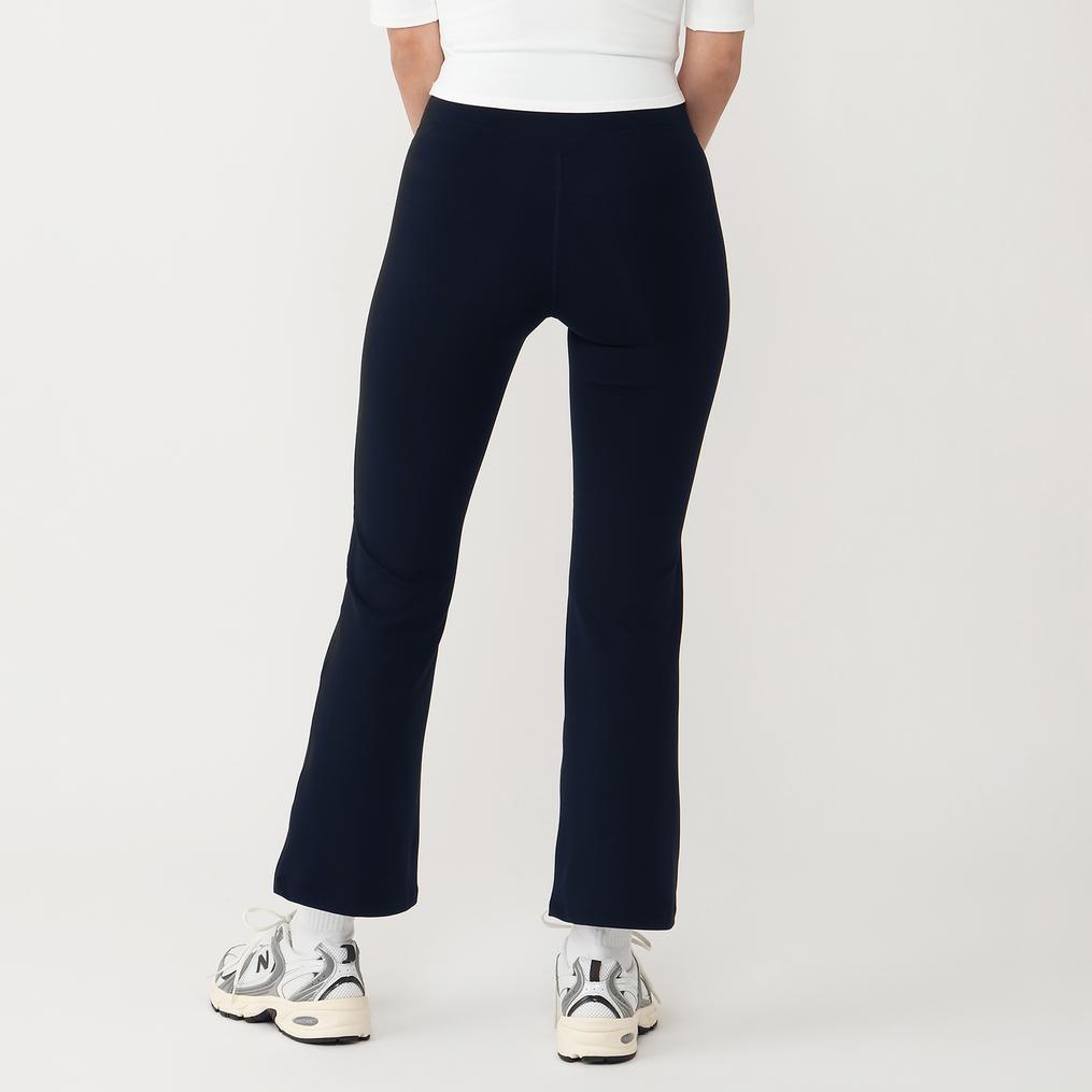 モデル：161cm / 着用サイズ：S XEXYMIX XEXYMIX Xella Intention Flare Leggings Short画像3