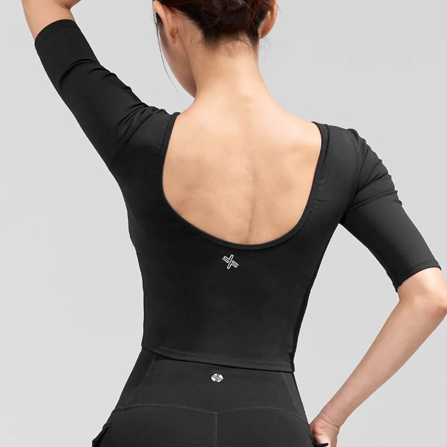 XEXYMIX XEXYMIX Open Back Half Sleeve Bra Top|OSHMAN'S ONLINE XEXYMIX XEXYMIX Open Back Half Sleeve Bra Top|OSHMAN'S ONLINE