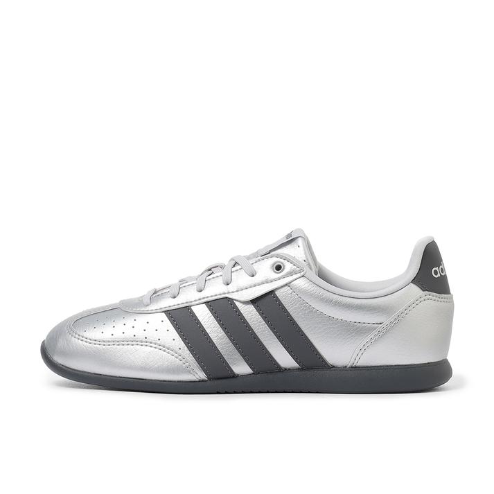 �y���������z �yADIDAS�z �A�f�B�_�X BARREDA LO �o���_ ���[ HQ7384 MATT/GREY/LGHS 23cm