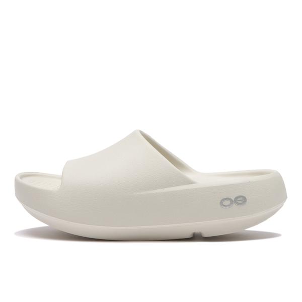 OOFOS ウーアー プラス ベージュ 23cm