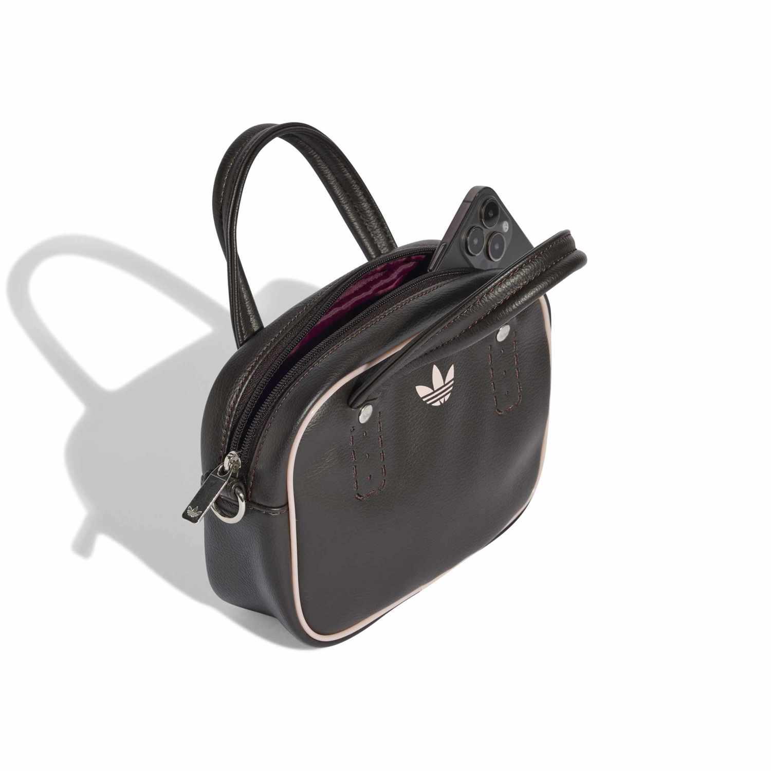 adidas】 アディダス U AC XS BAG バッグ KD7844 AURORACOFFEE | ABC