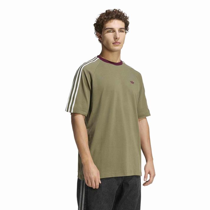 adidas �V���[�g�X���[�u OLIVESTRATA