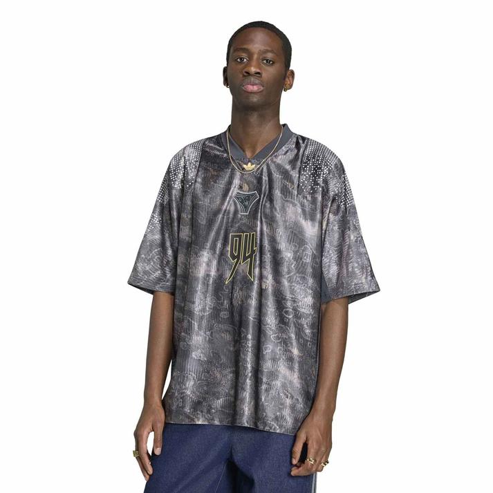 adidas �V���[�g�X���[�u MULTICAMO