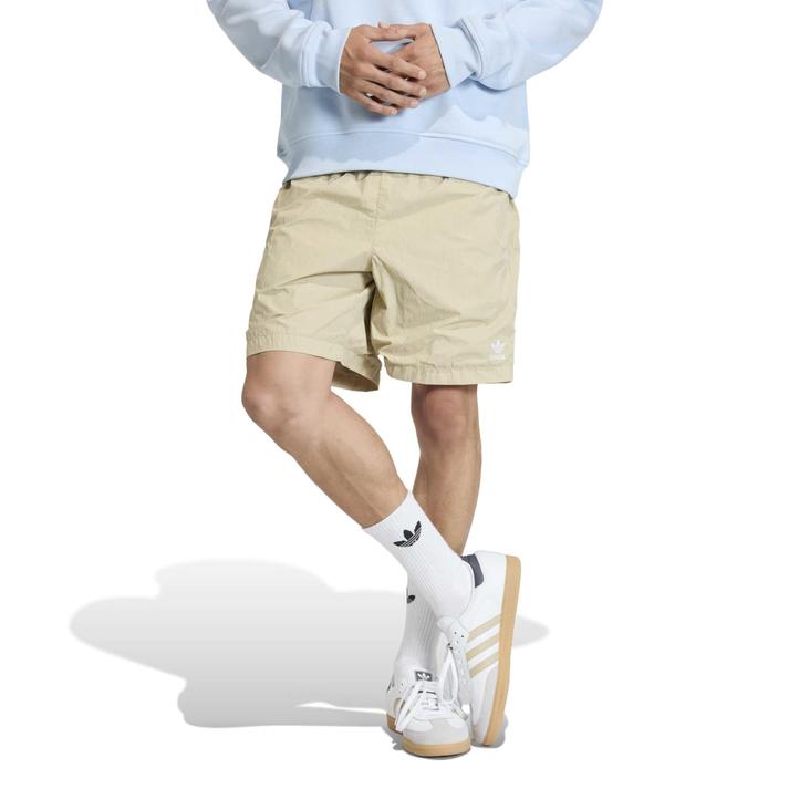 adidas �V���[�g�p���c *STONEKHAKI