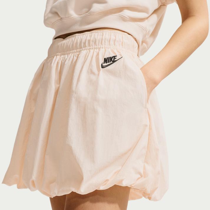 NIKE �X�J�[�g 102CHALK/BLACK