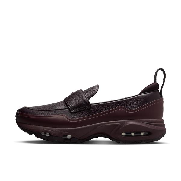 NIKE ウィメンズ エア マックス フェノメナ レッド 22cm